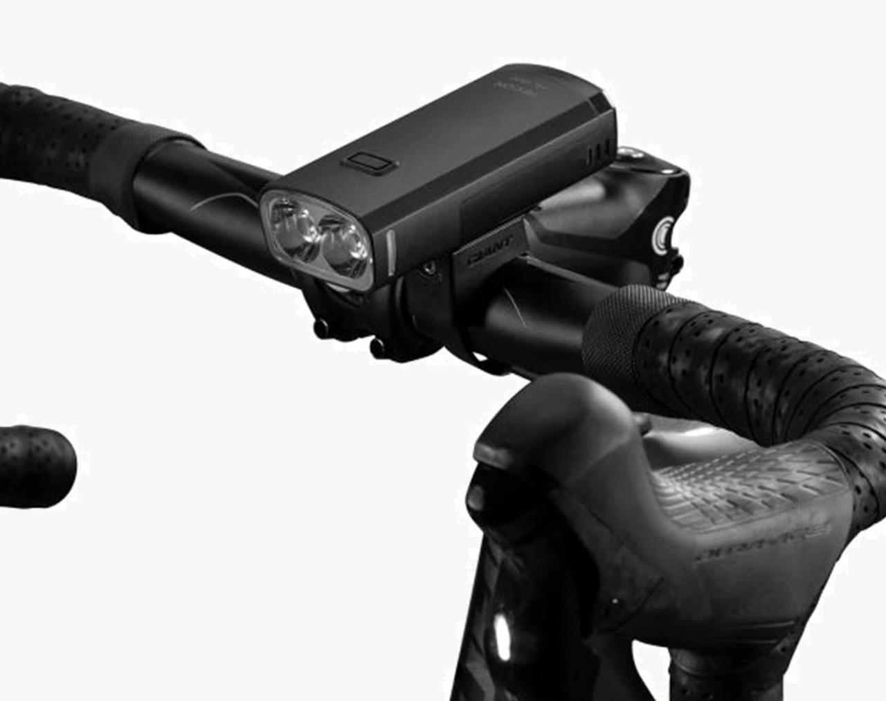Giant Recon HL 1800 USB Rechargeable 1800lm Front Light