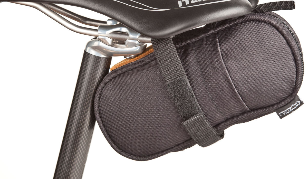 Arundel Tubi Saddle Bag Black Pushys