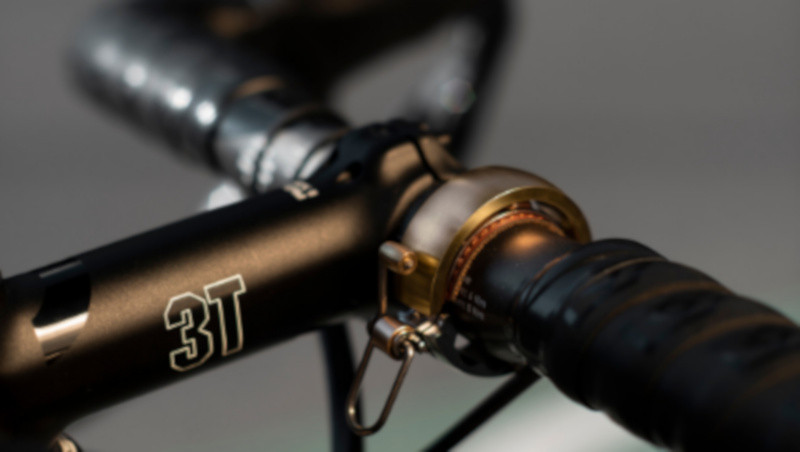Knog Oi Luxe Edition Large Bell Brass Pushys1