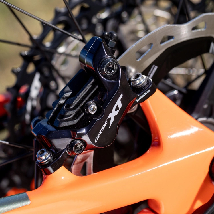 Shimano XT BR-M8120 Front Disc Brake and BL-M8100 Right Lever Pushys