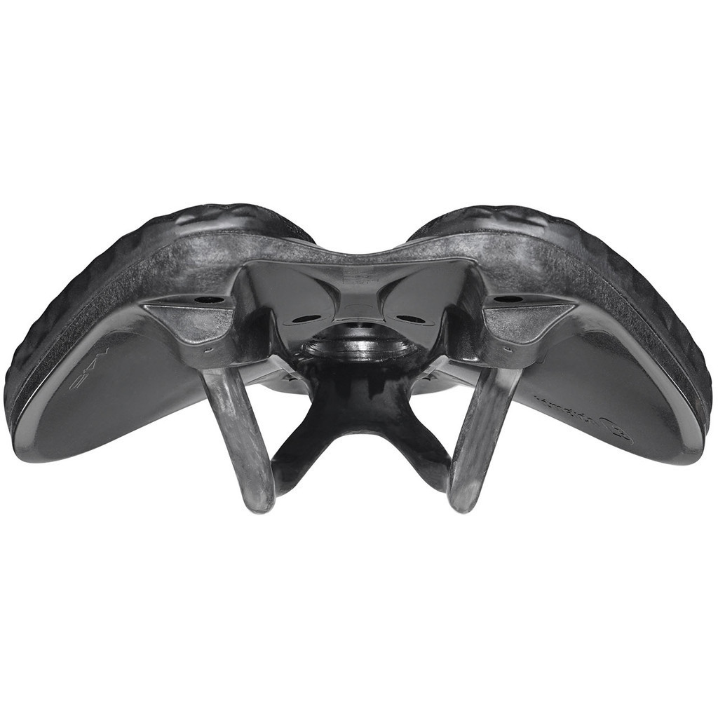 Selle Italia Novus Boost Evo Carbonio Superflow 3D Saddle L - Bikebug