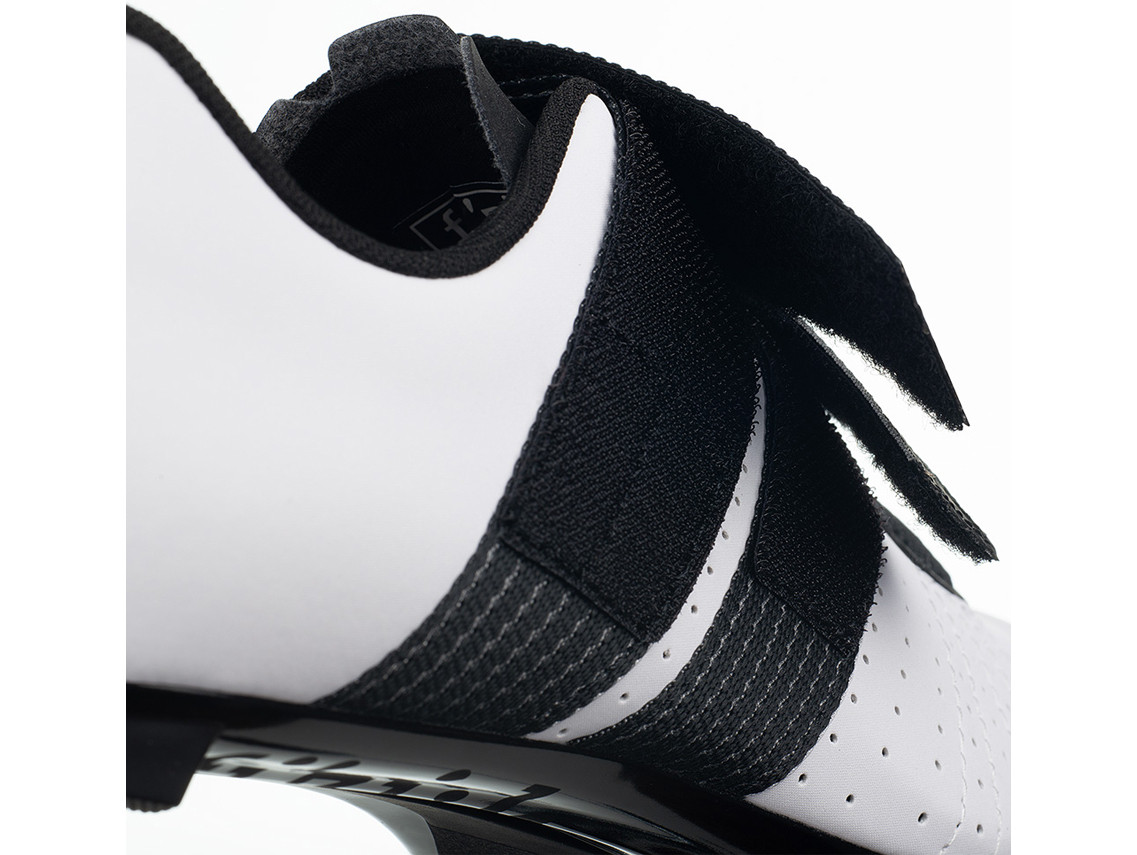Fizik Tempo Powerstrap R5 Road Shoe - White/Black