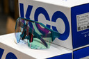 KOO Alibi Sunglasses BORA Metallic Green Photochr Fucsia MR Lens
