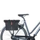 Basil City Handbag KF/Hook 8-11L Black