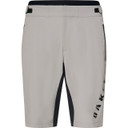 Oakley Free Ride Lined Short Cement