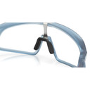 Oakley RSLV Matt Transparent Stonewash W/Clear-Black Iridium Photochromic Lens