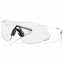 Oakley Cybr Dyno Matte White W/ Clear To Black Iridium Photochromic Lens