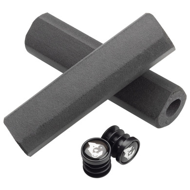 Wolf Tooth Mega Fat Paw Grips Black