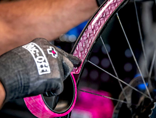 Muc-Off Tubeless Rim Tape 10m x 21mm Roll