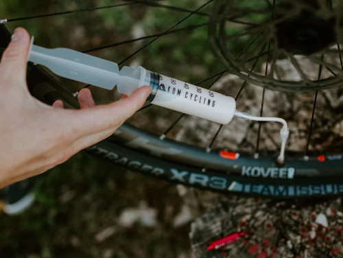 KOM Tubeless Sealant Injector