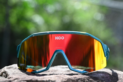KOO Demos Sunglasses BORA Metallic Green Red MR Lens