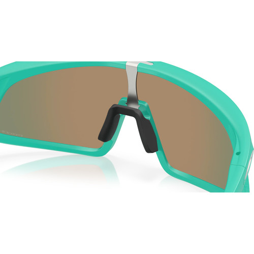 Oakley RSLV Matte Celeste W/Prizm Ruby Lens