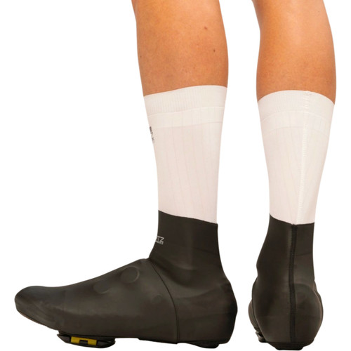 SpatzWear Aquasokz Low Aero Shoe Covers Black