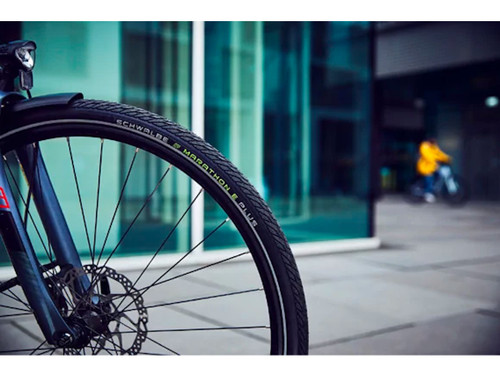 Schwalbe Marathon E-Plus Wire Bead 28" Tyre