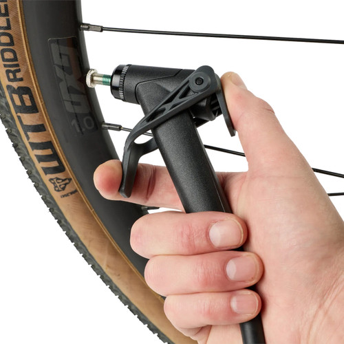 Blackburn Airtower Comp Floor Pump