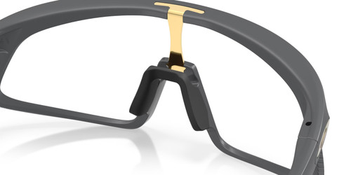 Oakley RSLV 141 Matte Carbon W/ Prizm Photochromic Lens
