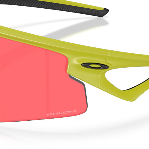 Oakley Sphaera Strike Matte Cactus W/ Prizm Trail Torch Lens