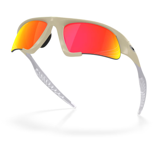 Oakley Suture Jacket Matte Sand W/ Prizm Ruby Lens