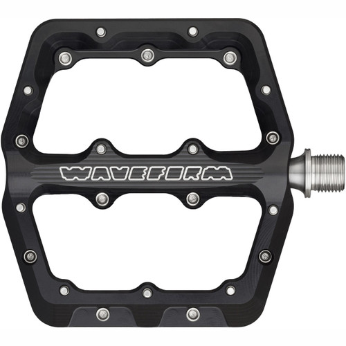 Wolf Tooth Waveform Pedals Black