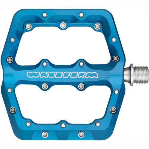 Wolf Tooth Waveform Pedals Blue