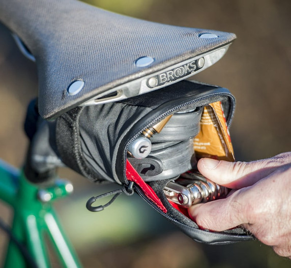 Blackburn Grid Reflective Saddle Bag Black Medium