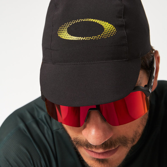 Oakley Cadence Road Cap Black Forged Iron