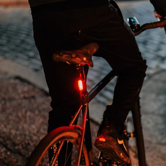 Magic Shine SeeMee 20 V2 20 Lumen Cycling Rear Light Black