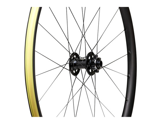 WTB CZR i23 Carbon 24H Centerlock Shimano Rear Wheel