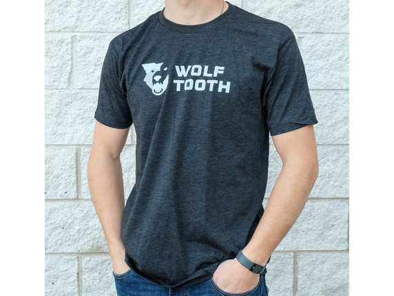 Wolf Tooth MenOs Strata Logo T-Shirt Charcoal Large