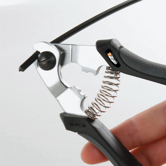 Super B Professional Cable and Housing Cutter