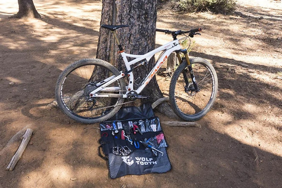 Wolf Tooth Travel Tool Wrap