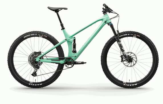 YT Izzo Core 2 29" Carbon/Alloy  Wasabi Green MTB Large