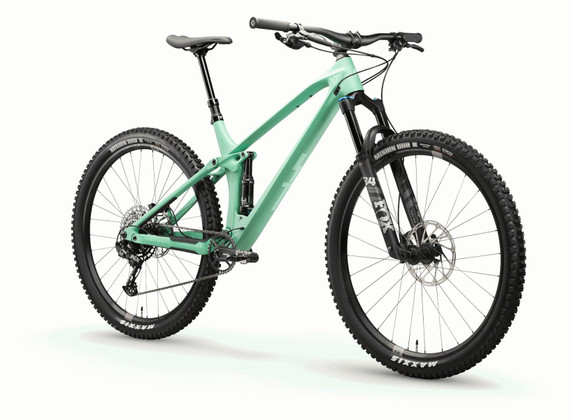 YT Izzo Core 2 29" Carbon/Alloy  Wasabi Green MTB Large