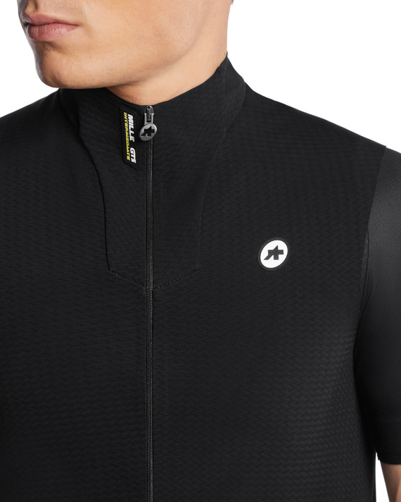 Assos Mille GTS 2/3 C2 Black Series Rain Vest