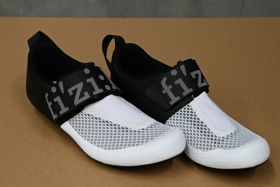 Fizik Transiro Hydra White/Black Triathlon Shoes