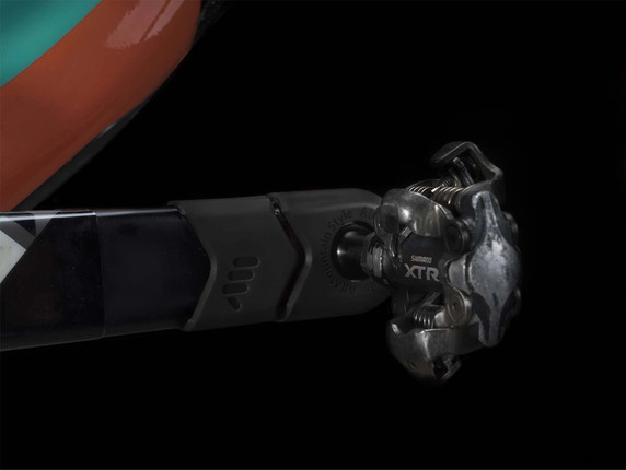 All Mountain Style Crank Defender - Black