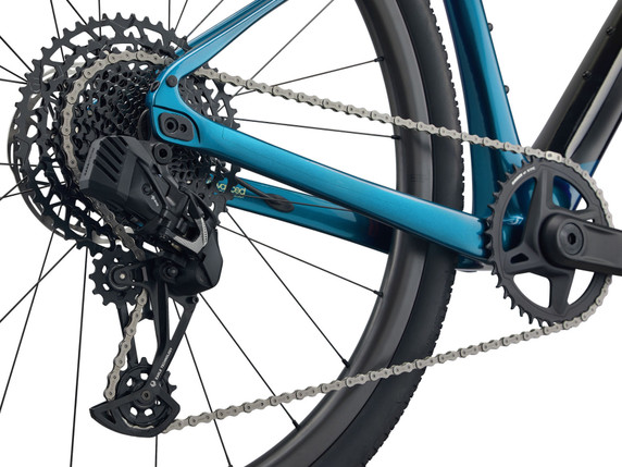 Giant 2024 Revolt X Adv Pro Sea Sparkle Gravel Bike