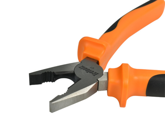 IceToolz 28C2 7" Combination Pliers