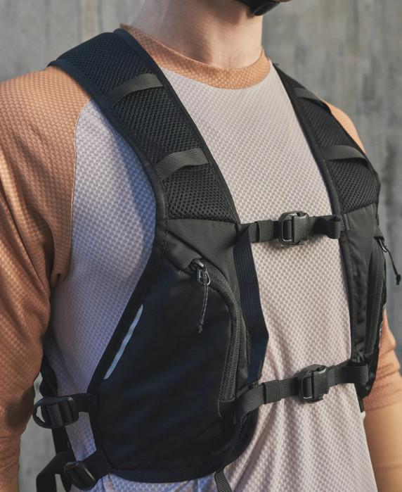 POC Column VPD Backpack Vest - Uranium Black