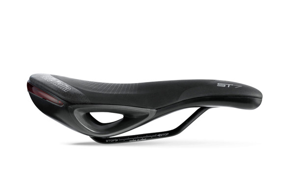 Selle Italia ST7 Vision Superflow Saddle