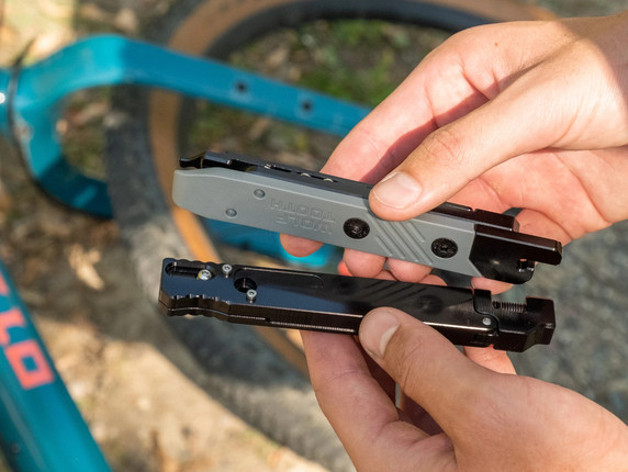 Wolf Tooth 8-Bit Kit One Stackable Multi Tool