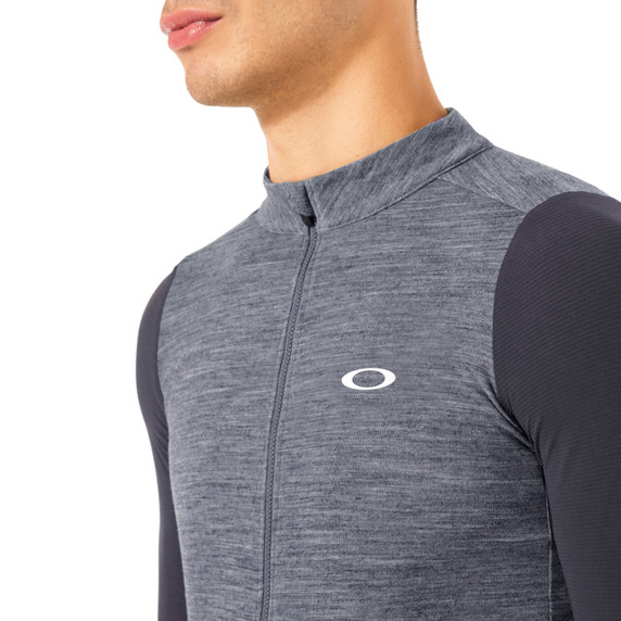 Oakley Off Grid Jersey Mens Blackout Road SS Jersey