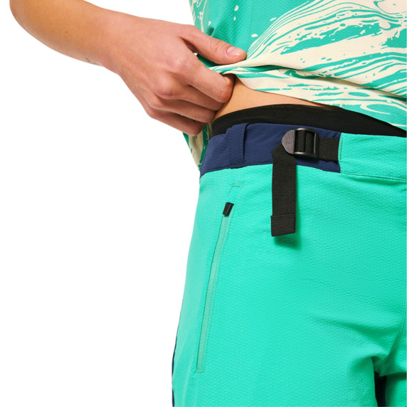 Oakley Womens Seeker Airline Shorts Green/Blue