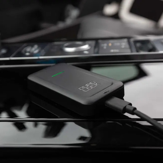 Quad Lock Wireless Carplay Adaptor