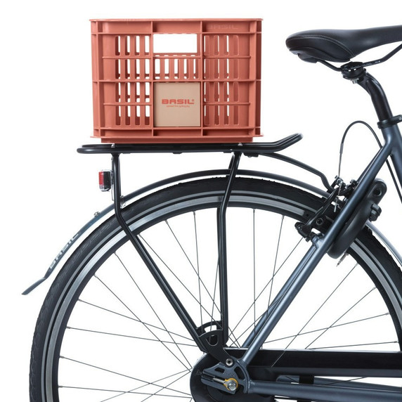 Basil Bike Crate 17.5L Terra Red