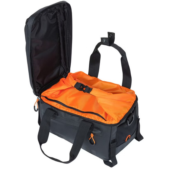 Basil Miles Trunkbag Tarpaulin 7L Black/Orange