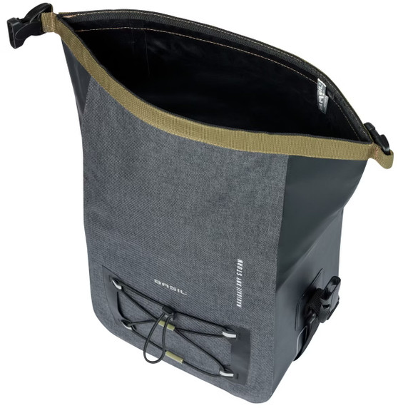 Basil Navigator Storm KF Handlebar Bag 10-11L Black