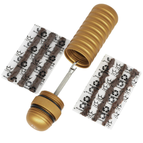 Peatys Tubeless Holeshot Puncture Plugger Kit