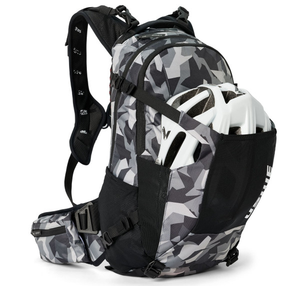 USWE Shred 16L MTB Camo/Black Daypack