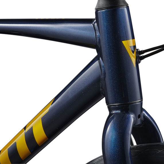 Giant Cross City 3 Disc Ultra Navy Road Bike